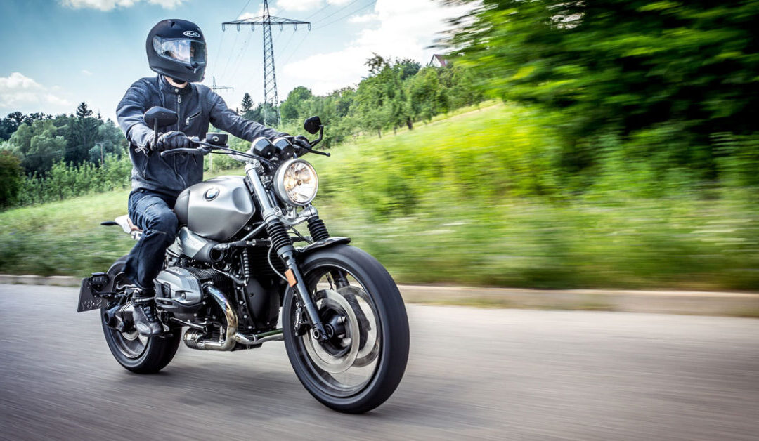 Quel type de casque avec une Scrambler ?