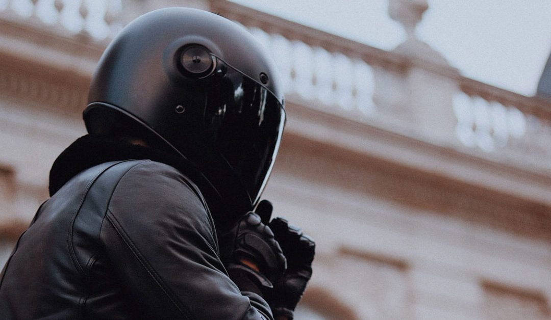 Quel casque moto choisir quand on porte des lunettes ?